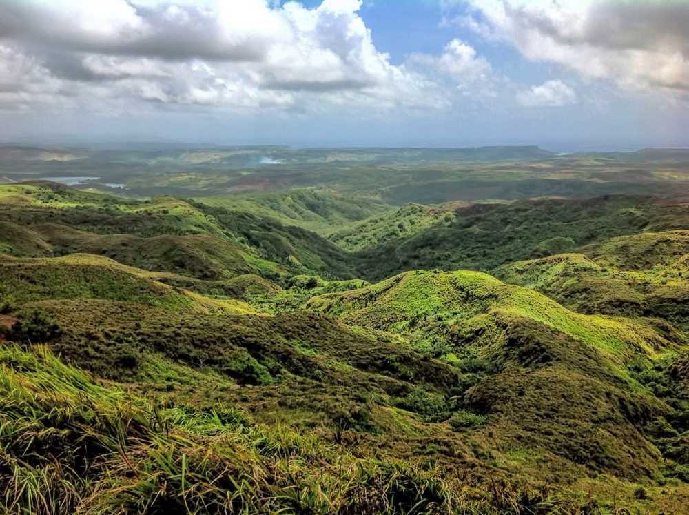 緑の多さはグアムならでは ラムラム山 (アイランドジャーニーグアム)