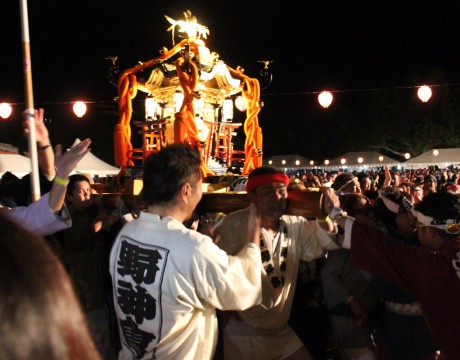 第33回 グアム日本人会秋祭りの様子 (2012年)