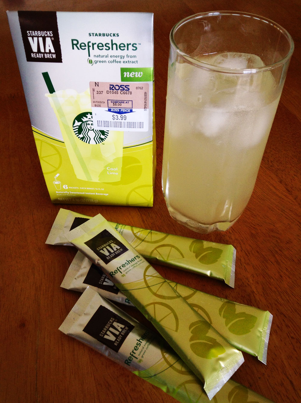 スターバックスリフレッシャーズの 粉末スティック グアムビジターズバイブル グアムおすすめ情報 スターバックスリフレッシャーズの 粉末スティック グアムビジターズバイブル グアムおすすめ情報