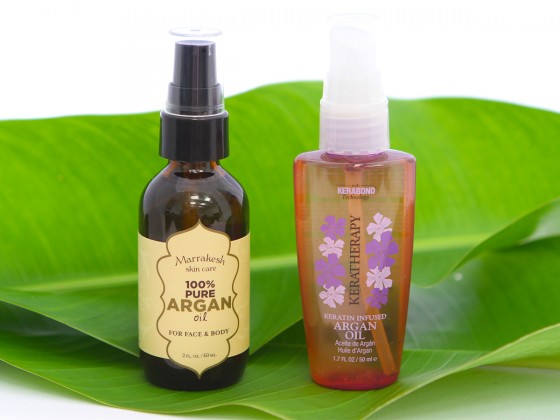 「KERATHERAPY(ケラセラピー)/Keratin Infused Argan Oil ($26.00)」と「Earthly Body(アースリーボディ)/Marrakesh 100% Pure Argan Oil For Face & Body ($29.00)」