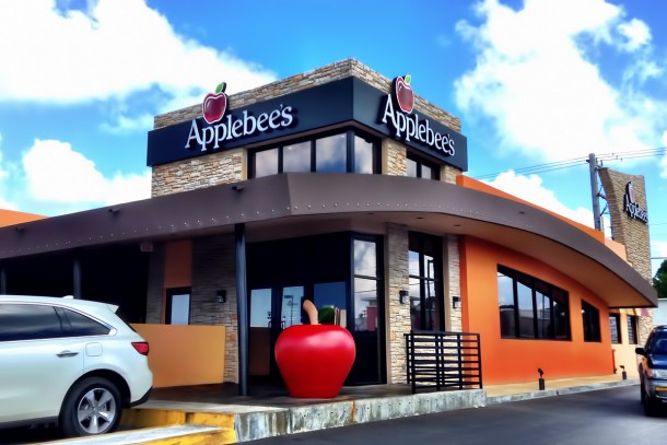 グアムにオープンしたアップルビーズ(Applebee's)